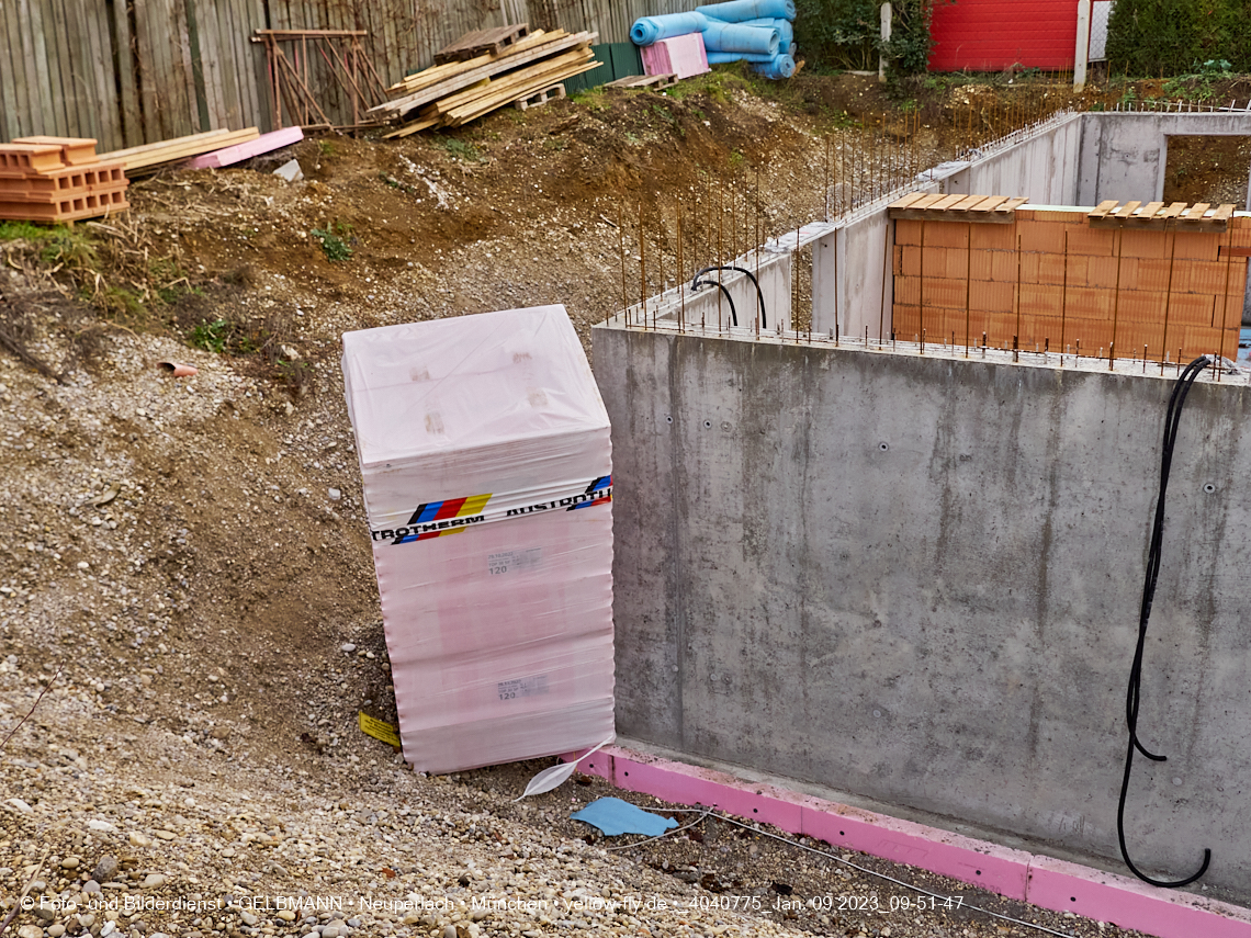 09.01.2023 - Neubau eines Mehrfamilienhause in der Niederalmstraße 16 in Neuperlach-Trudering